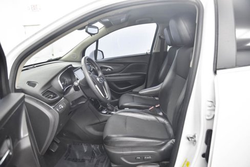Used 2020 Buick Encore Preferred image 12