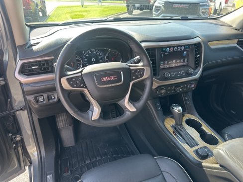 Used 2018 GMC Acadia Denali w/ Technology Package image 12