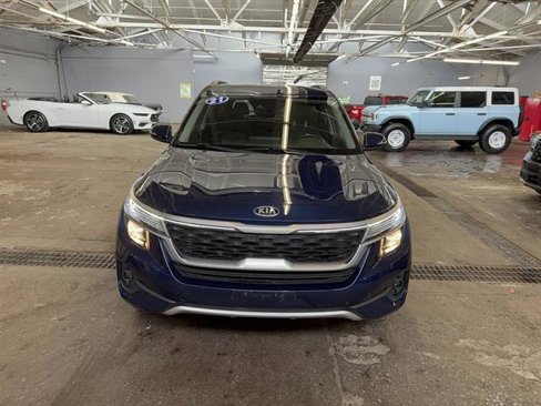 Used 2021 Kia Seltos EX image 1