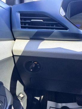 Used 2023 Volkswagen Taos SE w/ Panoramic Sunroof Package image 50