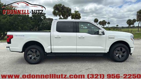 Used 2022 Ford F150 Lightning Lariat w/ Equipment Group 511A High image 6