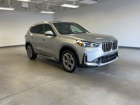 Used 2025 BMW X1 xDrive28i image 7