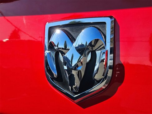 Certified 2023 RAM 1500 Classic SLT w/ Trailer & Traction Group image 31