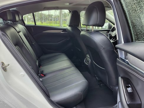 Used 2018 MAZDA MAZDA6 Touring image 16
