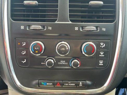 Used 2016 Dodge Grand Caravan SE w/ Quick Order Package 29E SE image 30