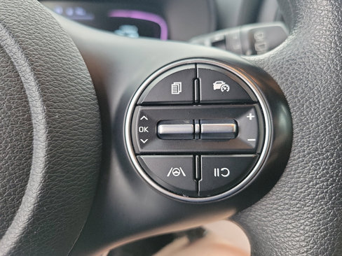 Used 2023 Kia Soul LX w/ Option Group 015 image 6