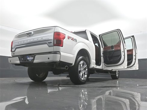 Used 2018 Ford F150 Platinum w/ Equipment Group 701A Luxury image 29