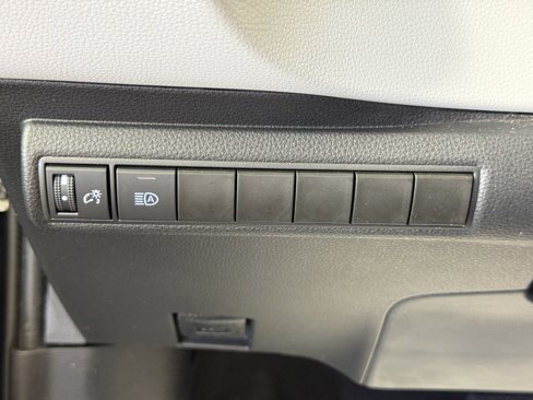 Used 2021 Toyota Corolla SE image 22