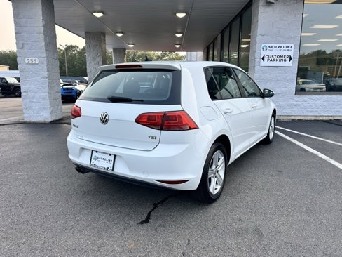 Used 2017 Volkswagen Golf Wolfsburg Edition image 5