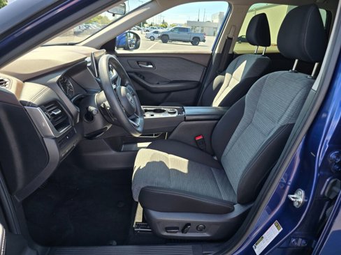 Used 2023 Nissan Rogue SV image 21