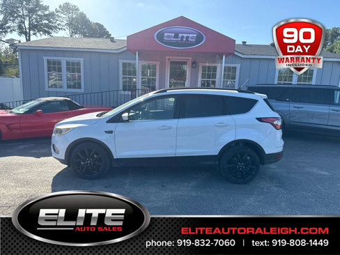 Used 2018 Ford Escape SE w/ SE Sync 3 Package image 1