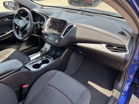 Used 2023 Chevrolet Malibu LS image 11