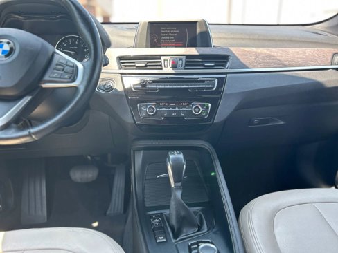 Used 2017 BMW X1 xDrive28i image 25