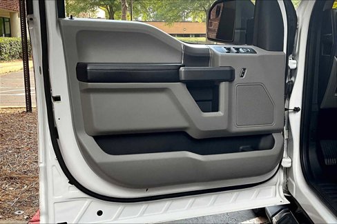 Used 2015 Ford F150 XLT w/ Equipment Group 302A Luxury image 20