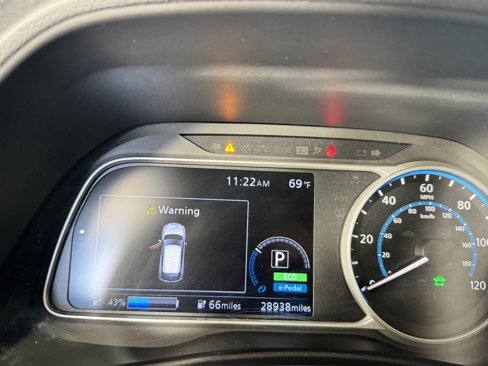 Used 2021 Nissan Leaf SV image 20