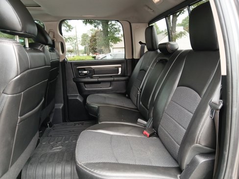 Used 2015 RAM 1500 Sport w/ Sport Premium Group image 10