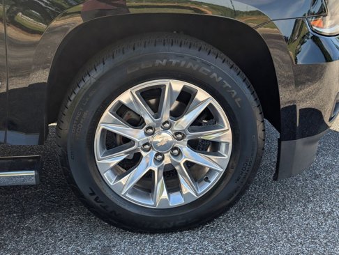 Used 2018 Chevrolet Tahoe LT w/ LT Signature Package image 6