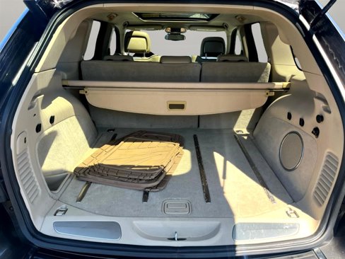 Used 2015 Jeep Grand Cherokee Overland image 26