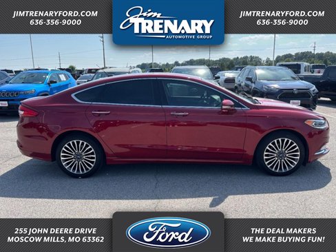 Used 2017 Ford Fusion SE w/ Fusion SE Technology Package image 1