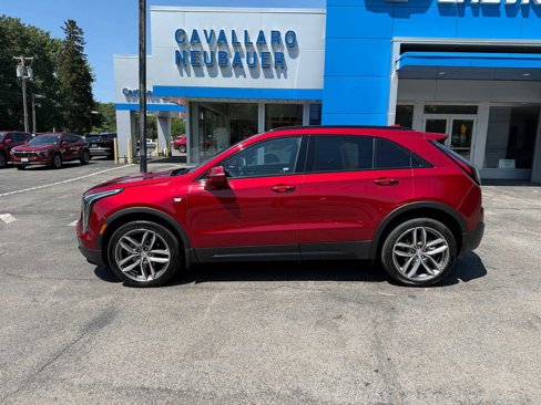 Used 2023 Cadillac XT4 Sport image 9