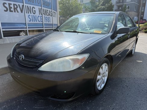 Used 2003 Toyota Camry XLE image 7