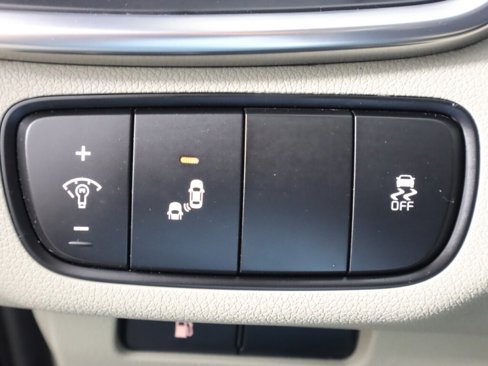 Used 2017 Kia Sorento EX image 10