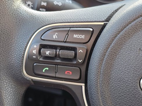 Used 2017 Kia Optima LX image 12