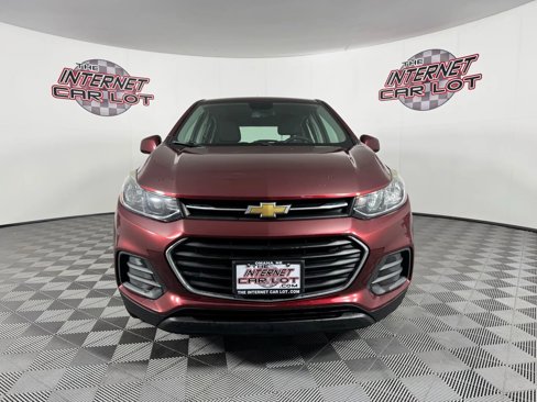 Used 2017 Chevrolet Trax LS image 2
