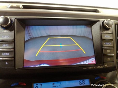Used 2016 Toyota RAV4 Limited image 32