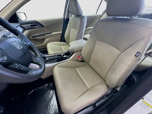 Used 2015 Honda Accord LX image 11