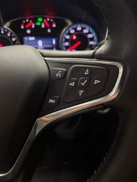 Used 2021 Chevrolet Equinox LT image 27
