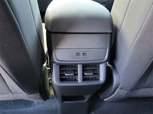 New 2026 Chevrolet Equinox LT image 21