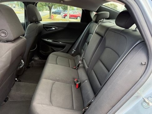 Used 2024 Chevrolet Malibu LT image 16