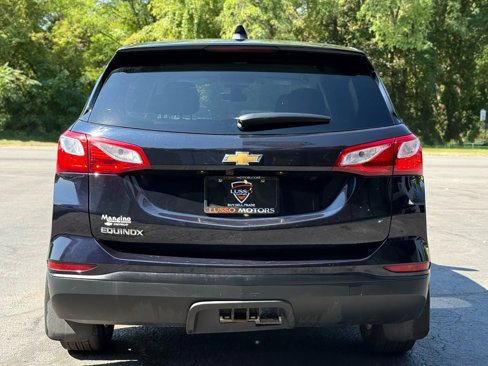Used 2020 Chevrolet Equinox LS w/ LS Convenience Package image 5