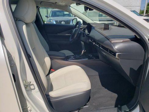Used 2022 MAZDA CX-30 AWD 2.5 S w/ Premium Package image 25