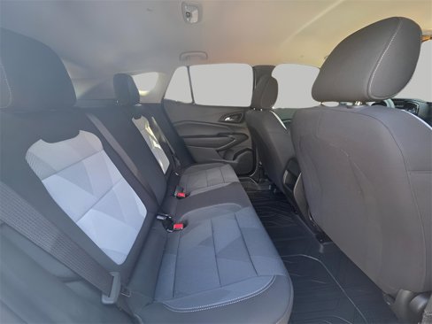 New 2025 Chevrolet Trax LS w/ LS Convenience Package image 9