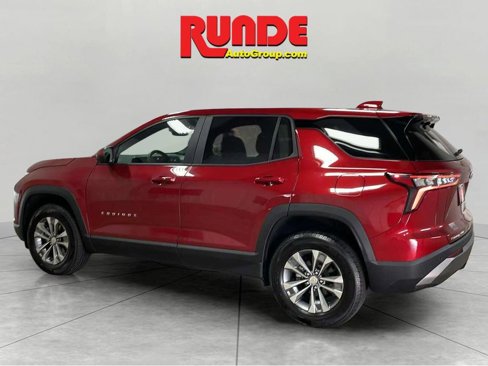 Used 2025 Chevrolet Equinox LT w/ Safety and Technology Package image 3