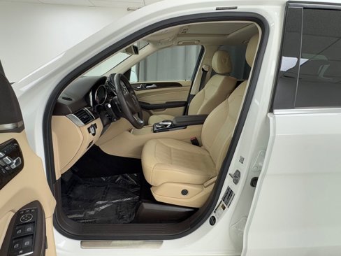 Used 2018 Mercedes-Benz GLE 350 4MATIC image 10