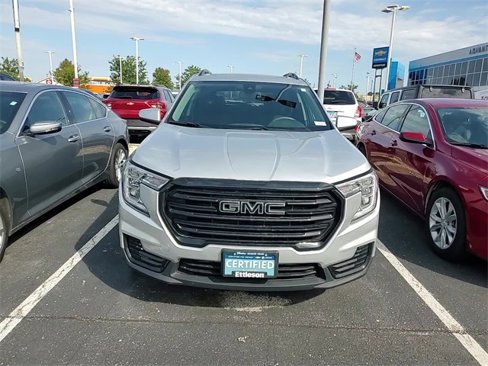 Used 2022 GMC Terrain SLE w/ Driver Convenience Package image 15