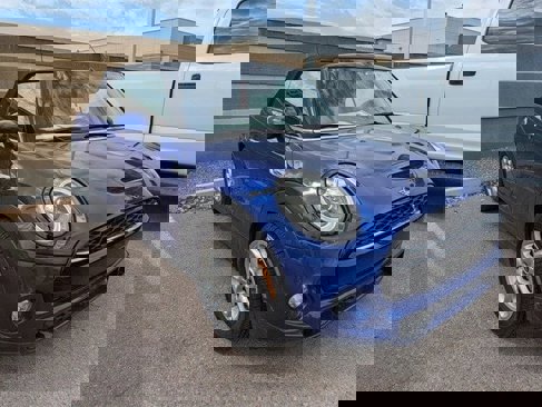 Used 2019 MINI Cooper S image 3