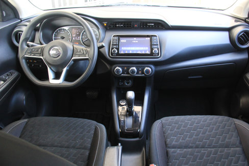 Used 2022 Nissan Kicks S image 9