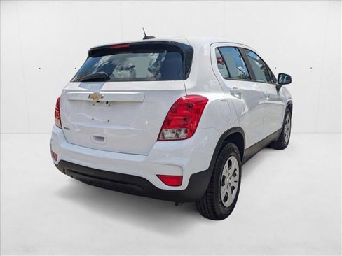 Used 2018 Chevrolet Trax LS image 5