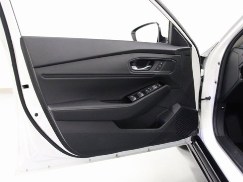 Used 2023 Honda Accord Touring image 18