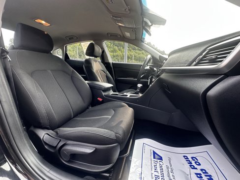 Used 2020 Kia Optima LX image 22