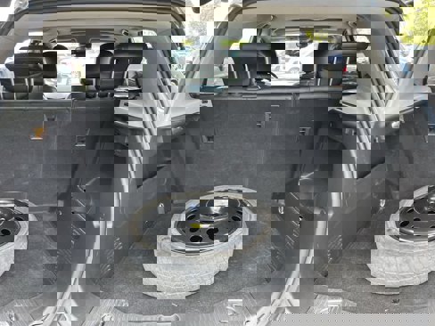 Used 2019 Chevrolet Trax Premier w/ Midnight Edition image 17