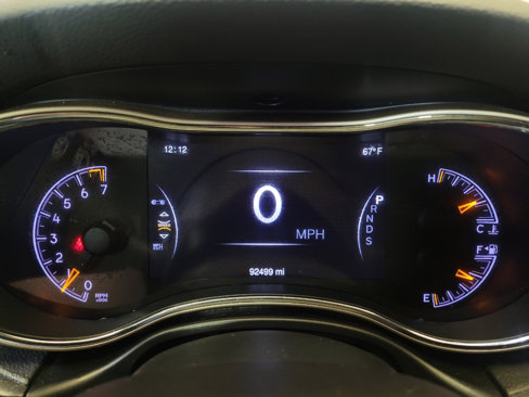 Used 2015 Jeep Grand Cherokee Limited image 23
