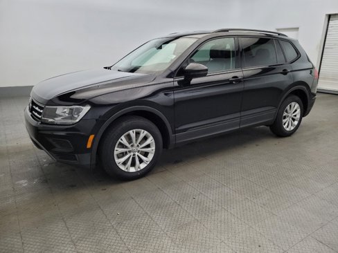 Used 2019 Volkswagen Tiguan S image 2