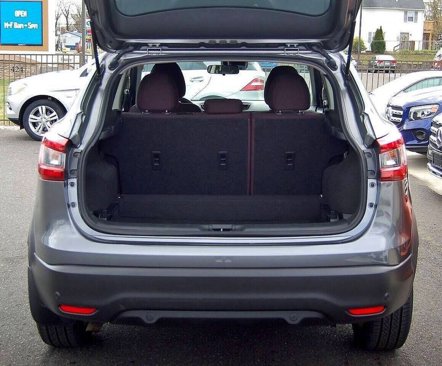 Used 2021 Nissan Rogue Sport S image 8