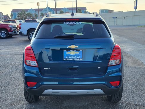 Used 2019 Chevrolet Trax LT w/ Driver Confidence Package image 4