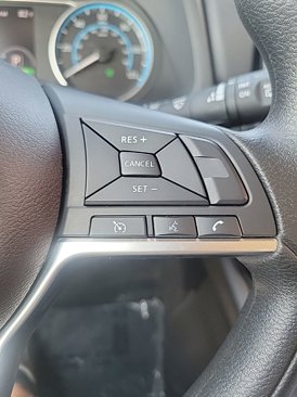 Certified 2023 Nissan Leaf S image 26